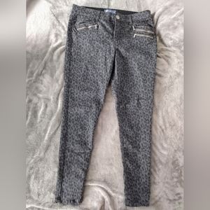 Democracy ab technology